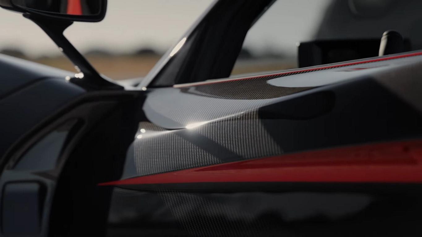 Limited Venom F5 Revolution Roadster : Une légende +1.800 PS en carbone